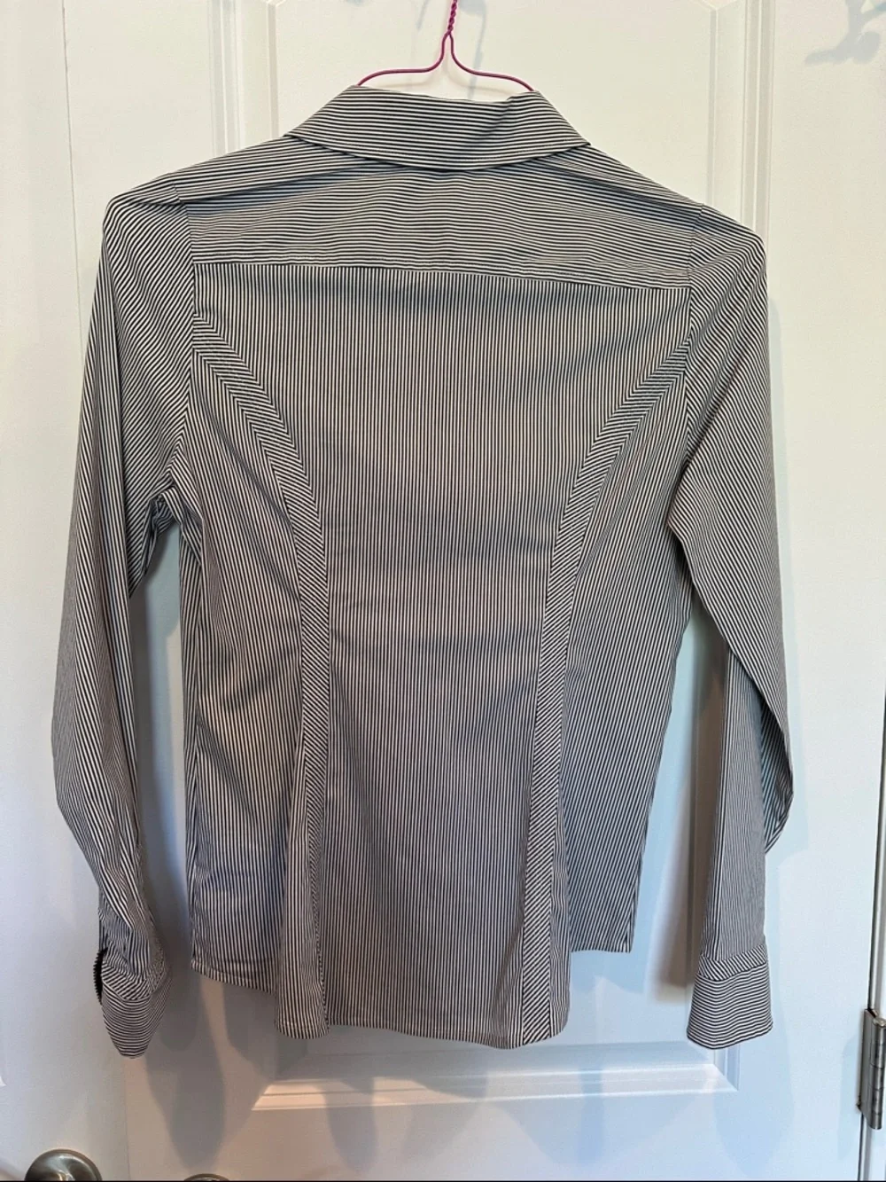 Express women’s Black & White Pinstripe Button-Front Dress Shirt - Picture 3 of 5